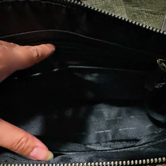 Michael Kors Black leather Tote Bag shoulder bag like new ❌80% OFF SALE❌ - Picture 15 of 16
